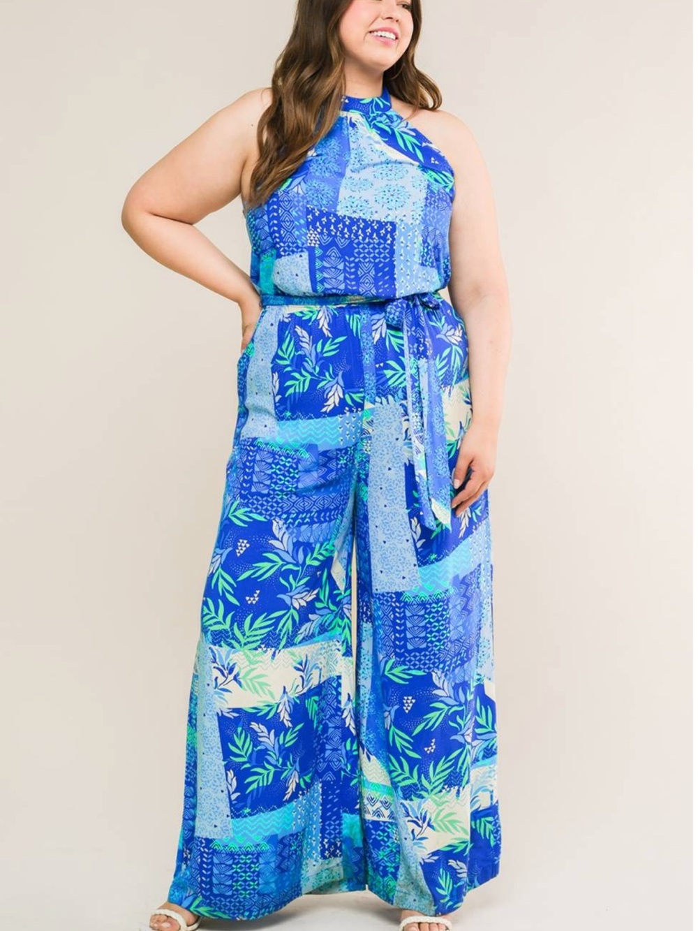 💕PLUS Flying Tomato Halter Patchwork Print Jumpsuit - Picture 4 of 10